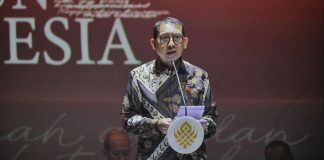 Bacakan Puisi “Untukmu Bung Tomo”, Menbud Fadli Zon Janji Bangun Ekosistem Sastra Indonesia