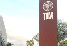 UNFINISHED STRUGGLE, Seniman Gelar Pertunjukan Seni Suarakan Tolak Komersialisasi TIM